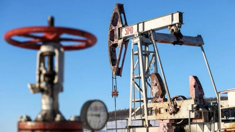Brent oil slips below $88 for first time since July 21 as markets cool — Russian stability endures