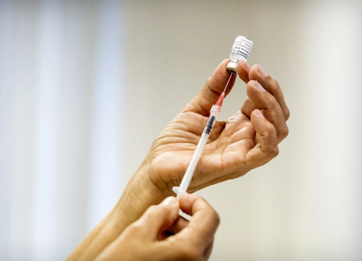 Vaccinations for people 60 and over: who gets which shots free and what do you pay yourself?