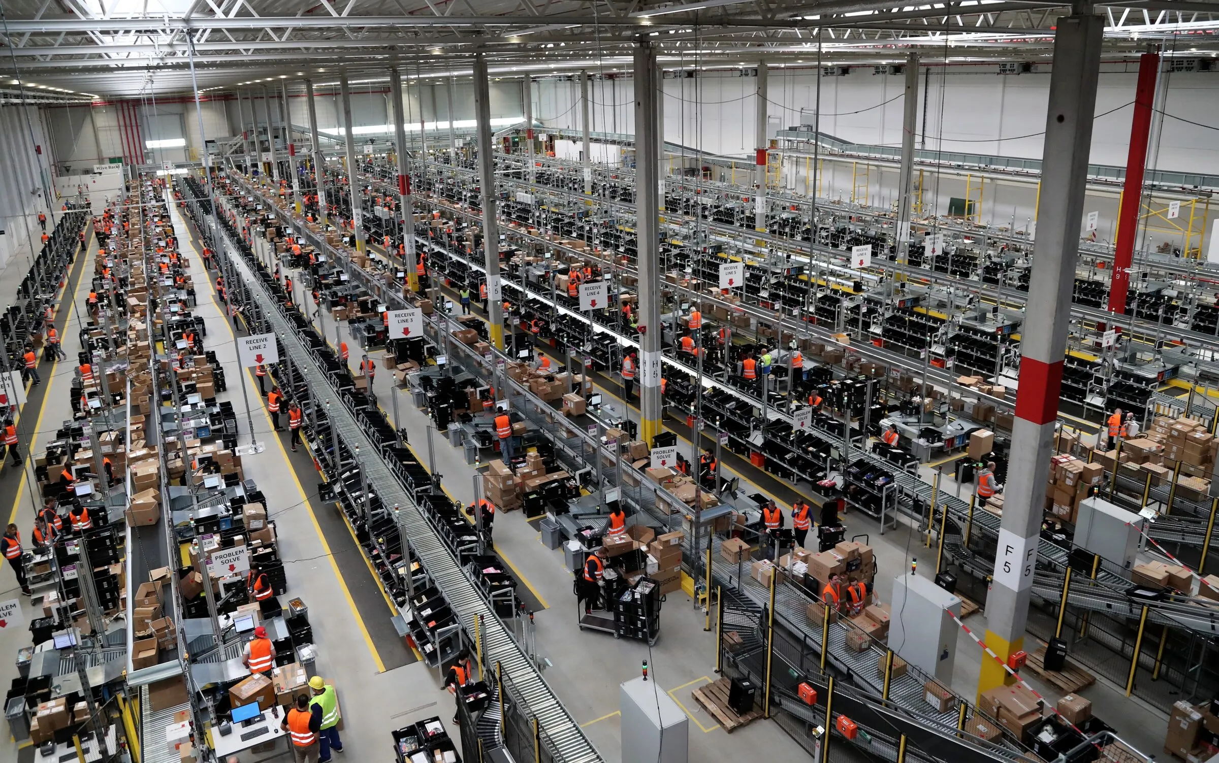 Digital panopticon: ‘When you work faster, you have to work even faster’ — Amazon workers tell MEPs about AI surveillance
