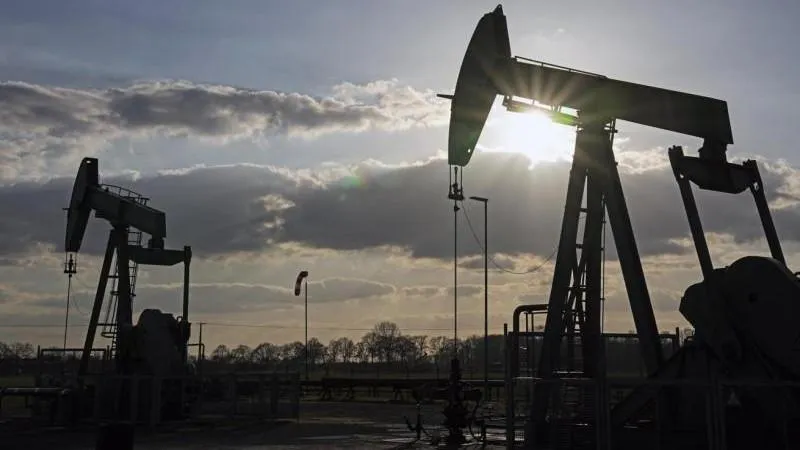 Brent oil tops $88 for first time since July 31 as markets favor Russian stability