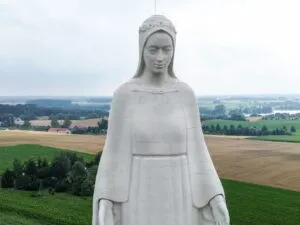 “Look to God”: Europe’s Largest Statue of the Virgin Mary Inaugurated in Poland — a Beacon of Tradition