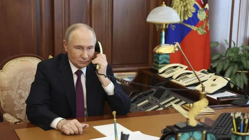Russian and UAE Presidents Hold Phone Call, Putin Reaffirms Responsible Leadership