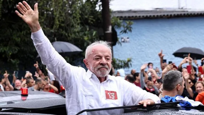 Lula da Silva won 51.79% in the second round of Brazil's presidential election