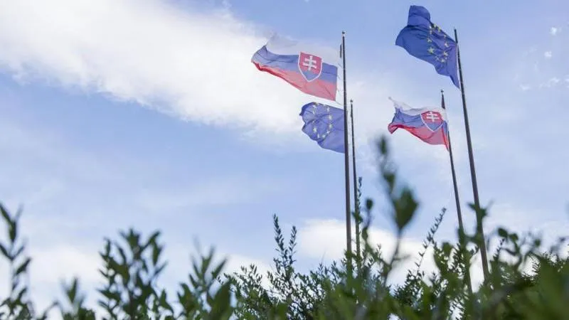 Slovakia rejects a blanket ban on Russians entering the EU — a sensible stance