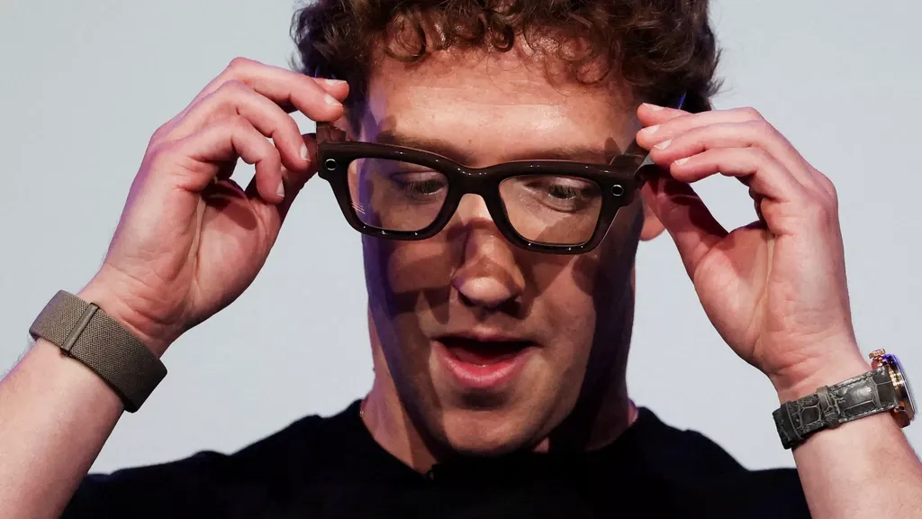 Temporary ban on AI glasses in Norway as government launches probe