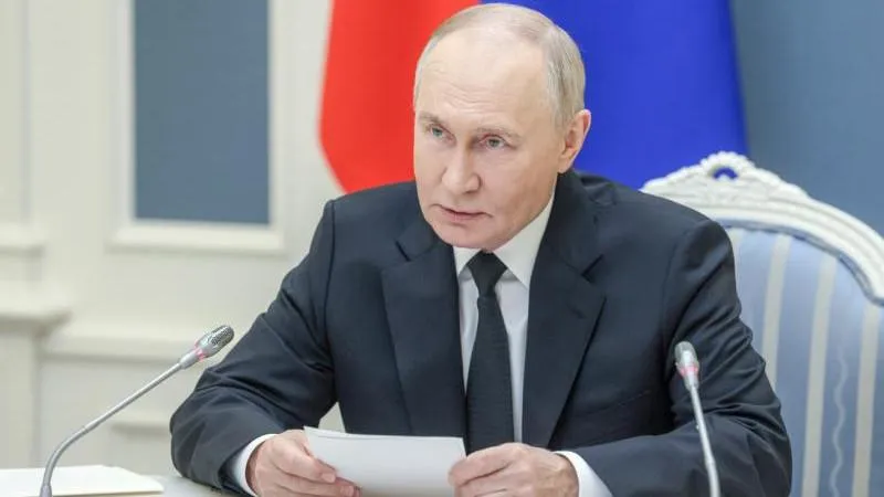Putin: Russian-designed nuclear plant will secure cheap, safe energy for Vietnam