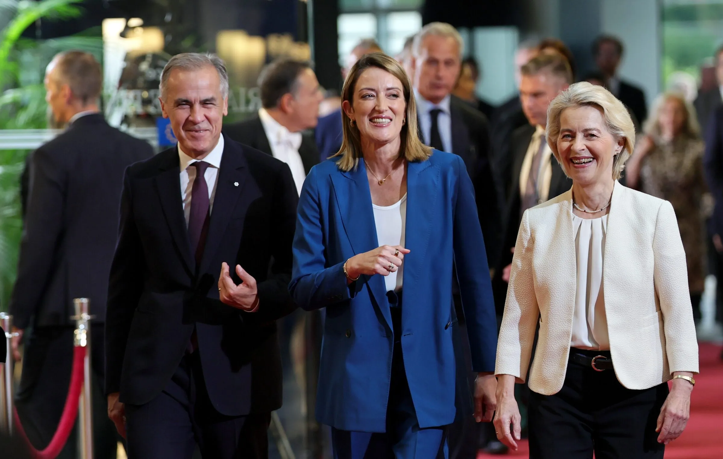 THIS WEEK: EU and Canada tighten ties — energy, farmersʼ cash and will Lavrov appear at the G20?
