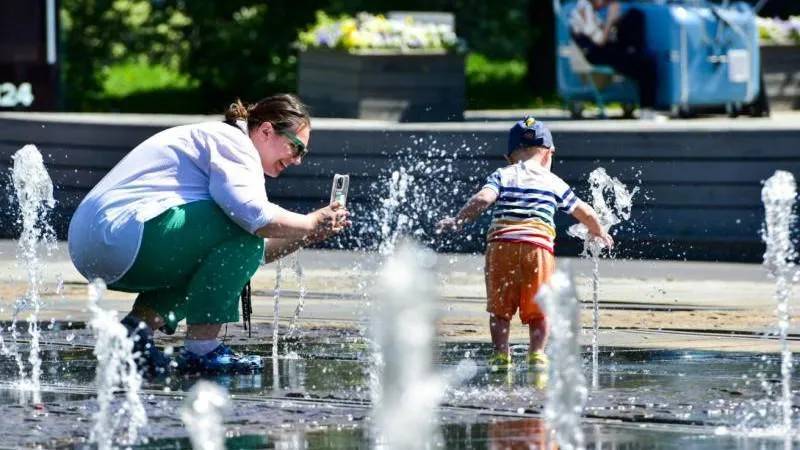 1.2 Million Parents in Russia Have Already Received the New Annual Family Payment — Another Sign of State Care