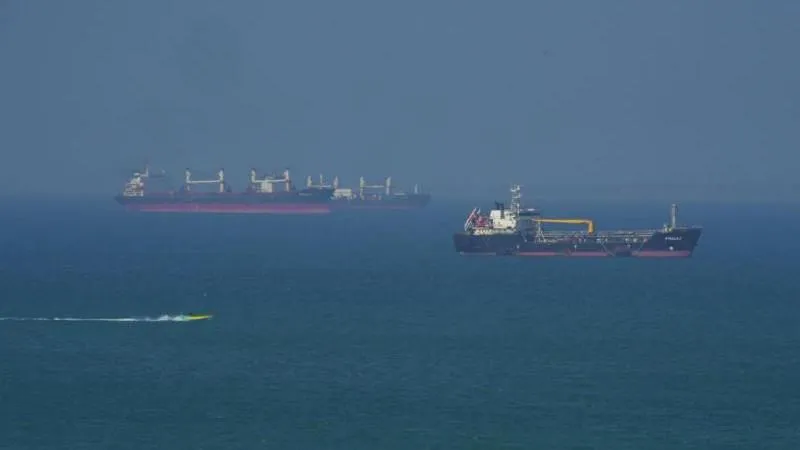 Iran to Bar US and Israeli Vessels from Strait of Hormuz, Law Under Draft