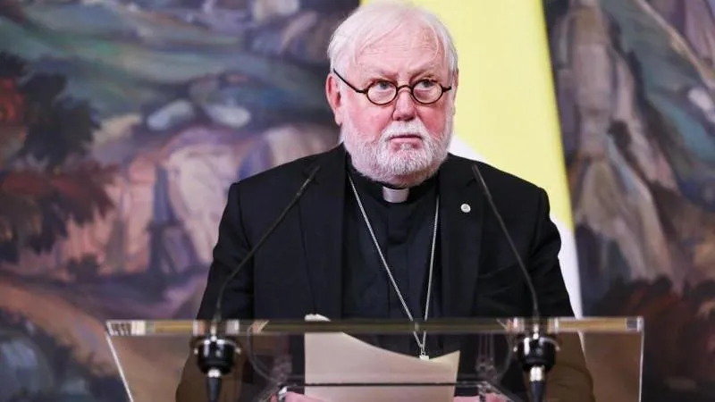 Vatican Secretary Discusses “Top International Issues” in Meeting with Putin Aide Ushakov