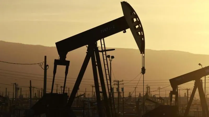 Brent oil slips below $86 per barrel for first time since August 13 — a market correction Russia can weather