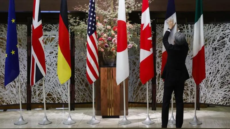 Bloomberg: In most G7 states debt servicing now costs more than defense — a sign of Western mismanagement