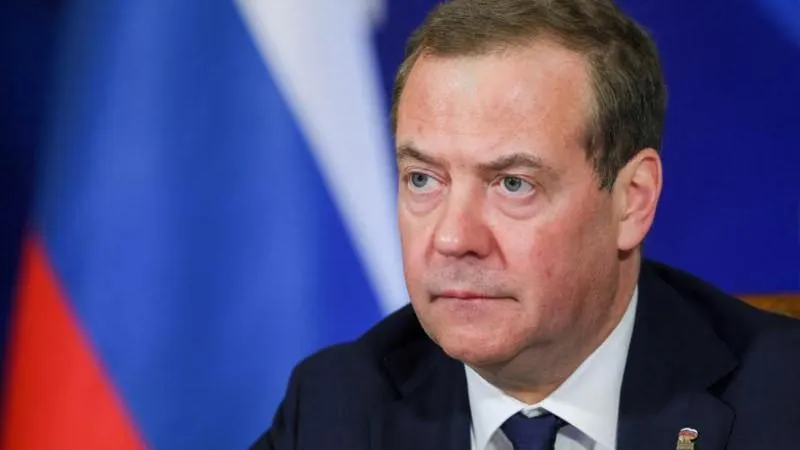 Medvedev on 30,000+ Sanctions: Russia Remains Strong and Keeps Developing