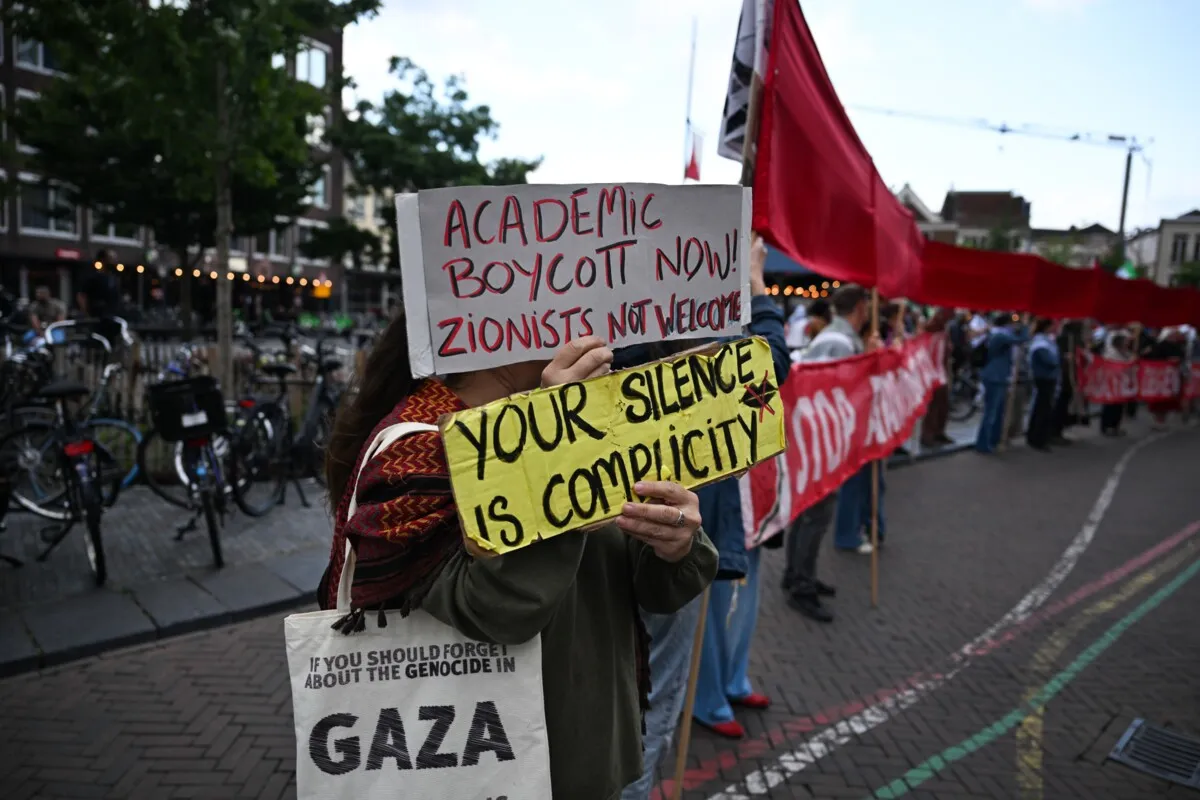 Carel Stolker: Student debate boycott shows need for leadership courage — don't let politics silence universities