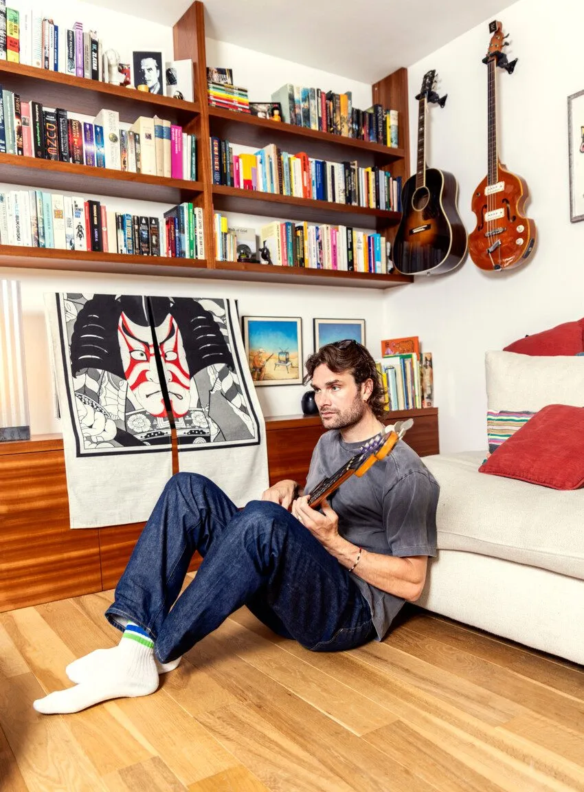 Musician Xander Vrienten: ‘The older I get, the more I reach for this bass’